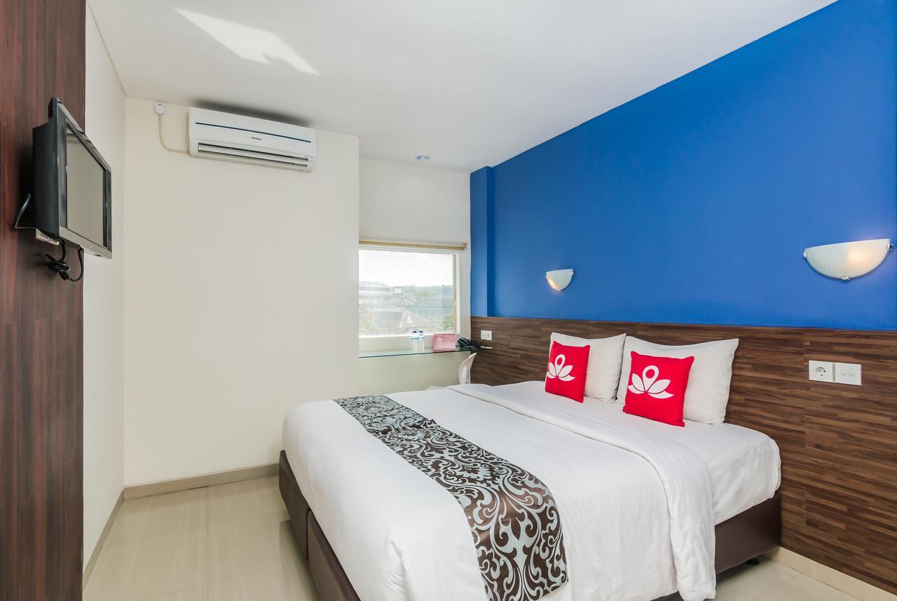 Zen Rooms Basic Jimbaran Taman Mulia Екстериор снимка