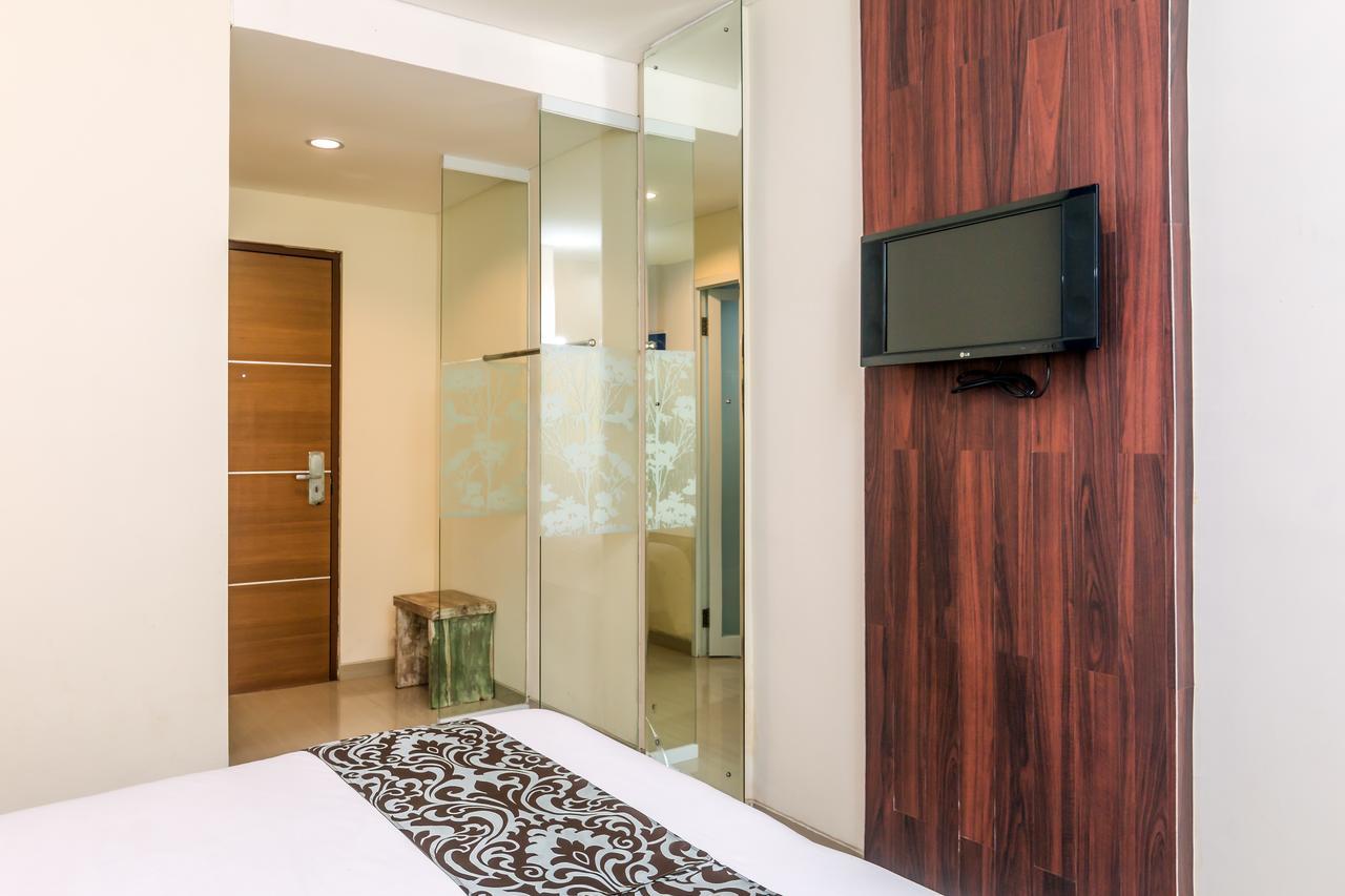 Zen Rooms Basic Jimbaran Taman Mulia Екстериор снимка