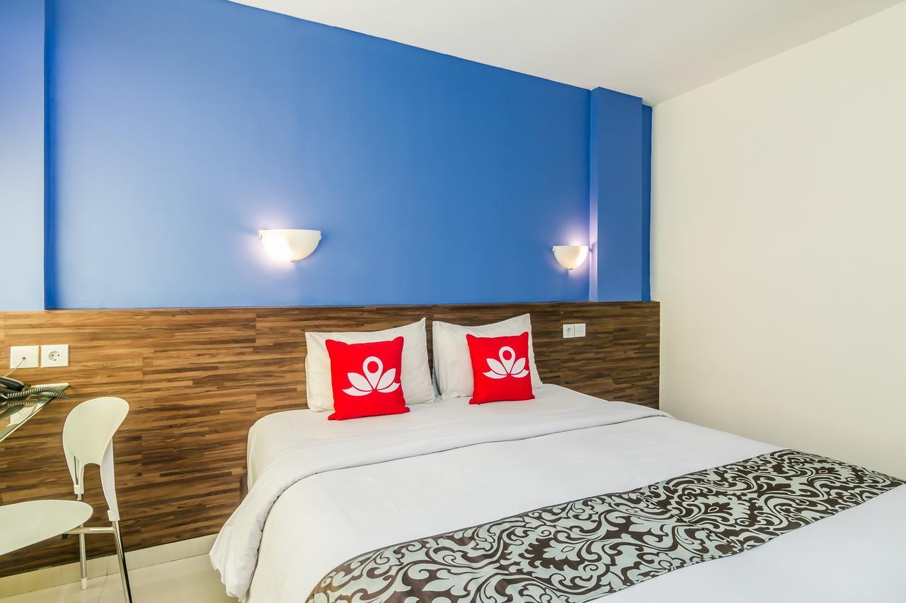 Zen Rooms Basic Jimbaran Taman Mulia Екстериор снимка